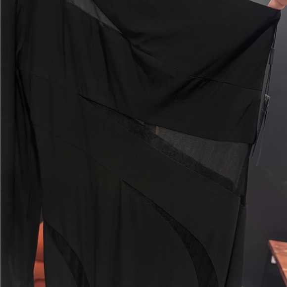 Mac Duggal Black One-Shoulder Gown 11311 - Picture 9 of 11